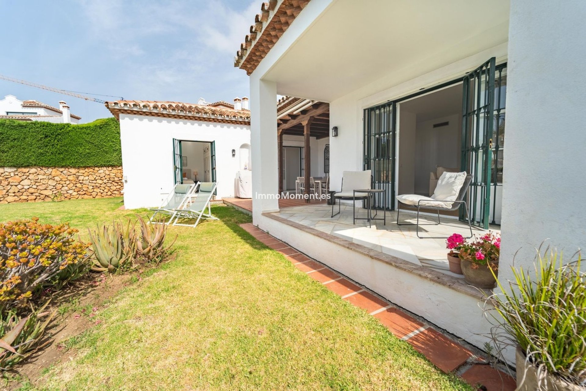 Resale - Detached villa - Marbella - Elviria