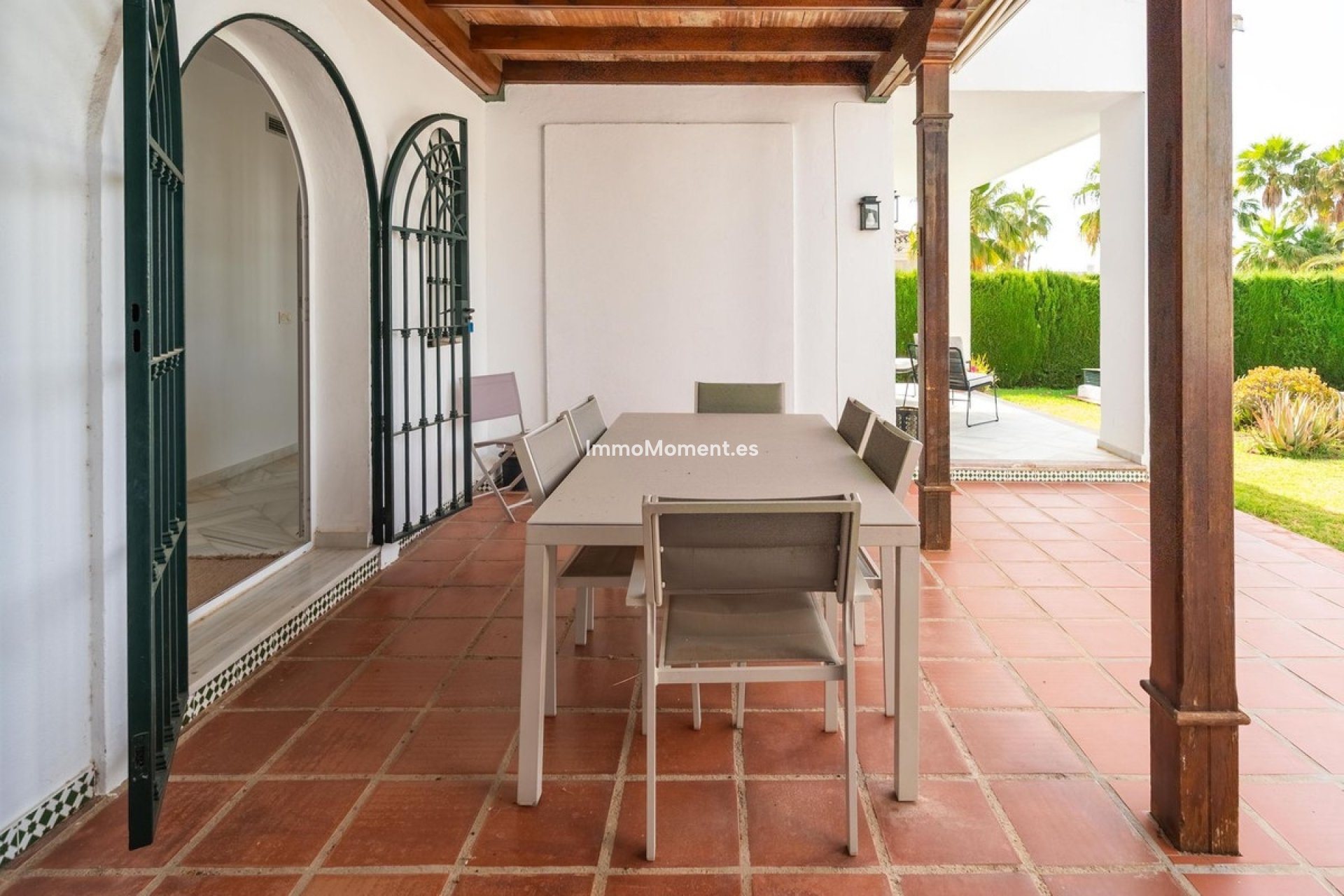 Resale - Detached villa - Marbella - Elviria