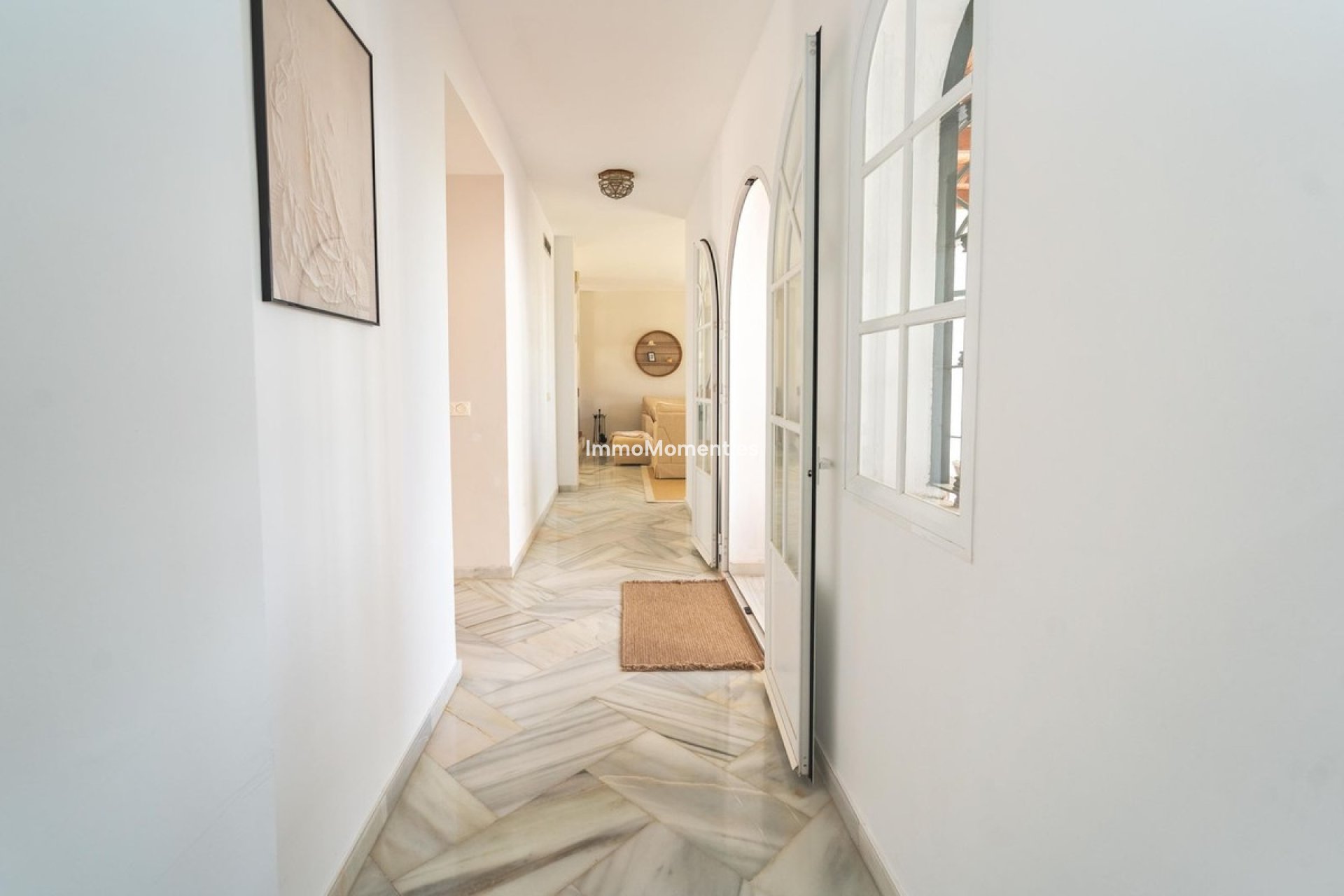 Resale - Detached villa - Marbella - Elviria