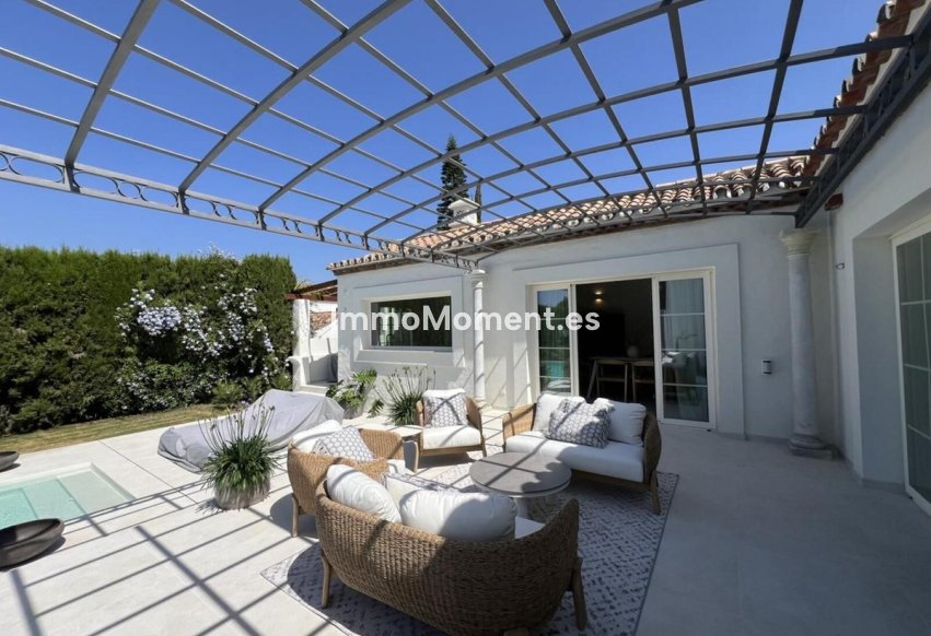 Resale - Detached villa - Marbella - Guadalmina Alta