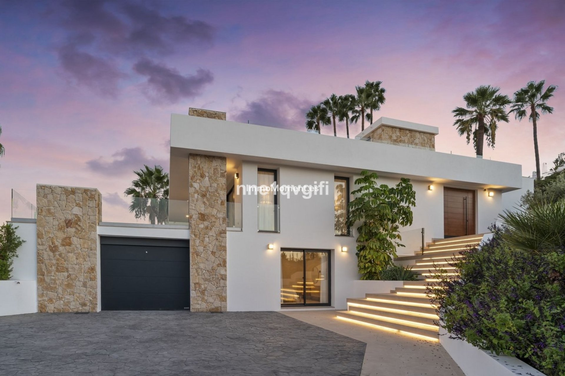 Resale - Detached villa - Marbella - Guadalmina Alta
