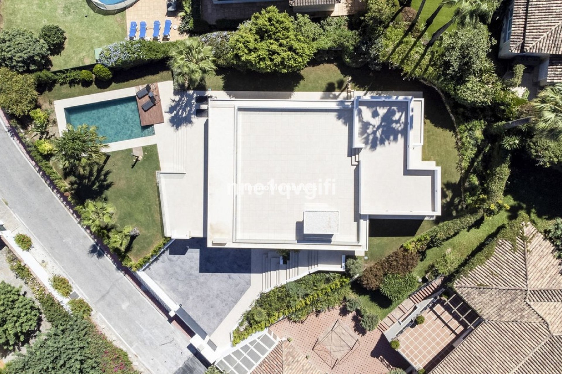 Resale - Detached villa - Marbella - Guadalmina Alta
