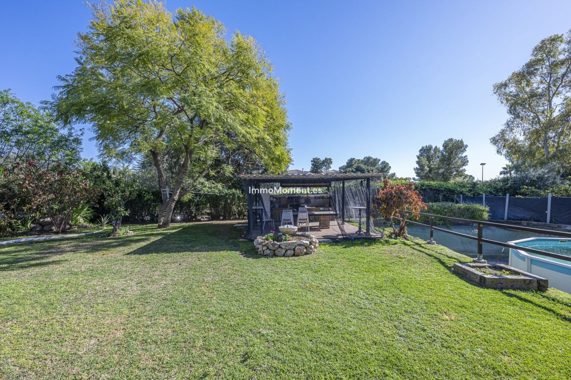 Resale - Detached villa - Marbella - Guadalmina Alta