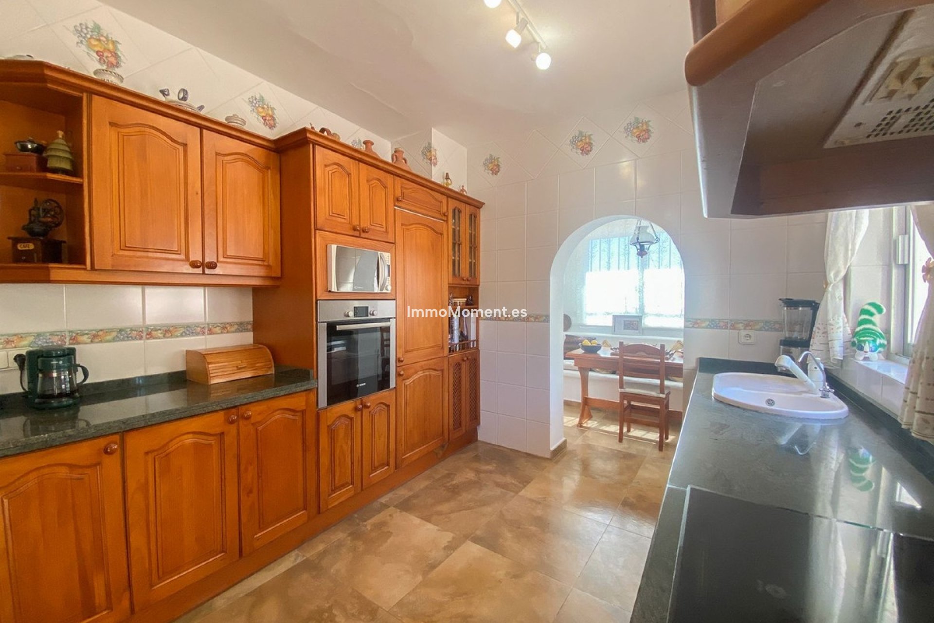 Resale - Detached villa - Marbella - Guadalmina Alta