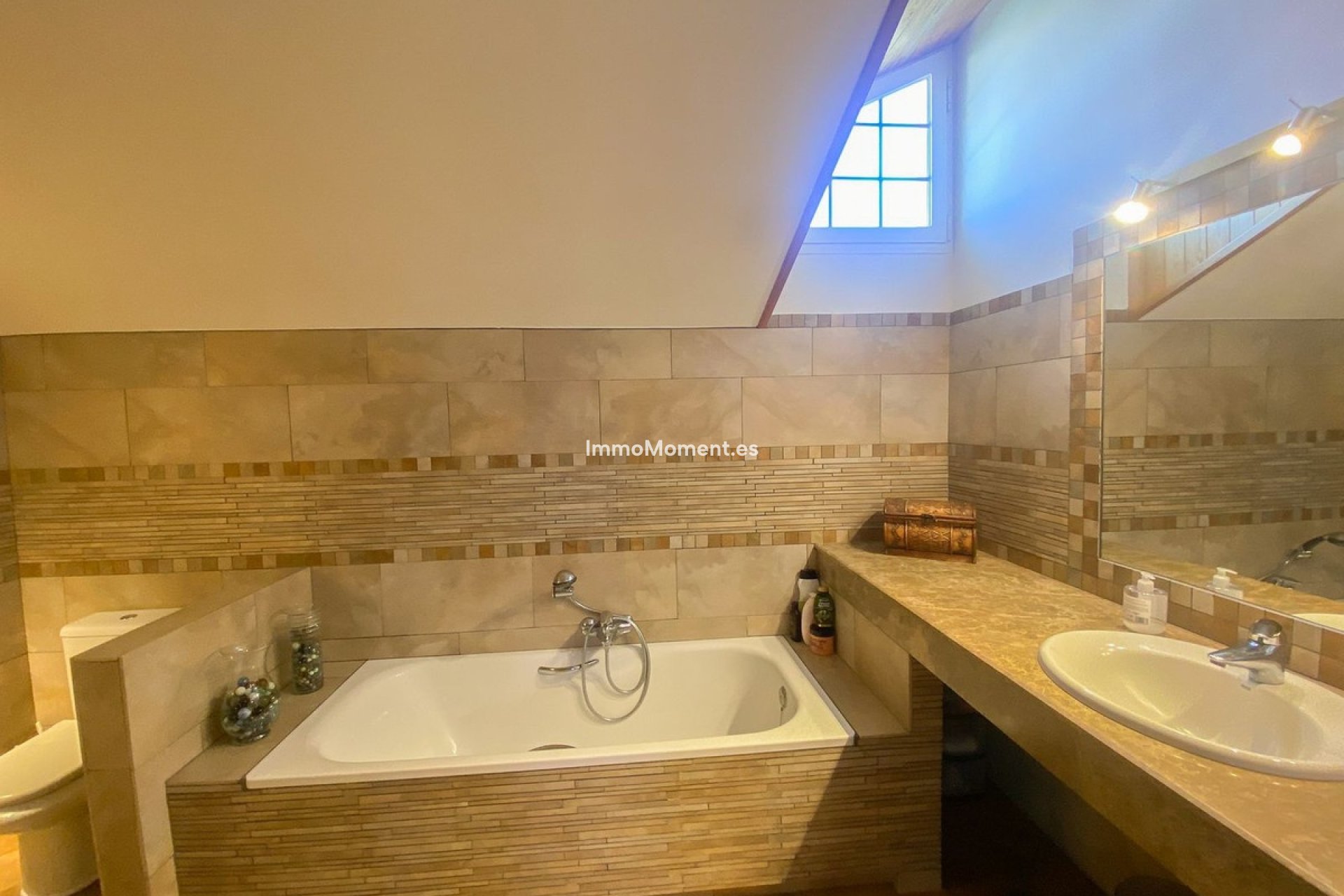Resale - Detached villa - Marbella - Guadalmina Alta