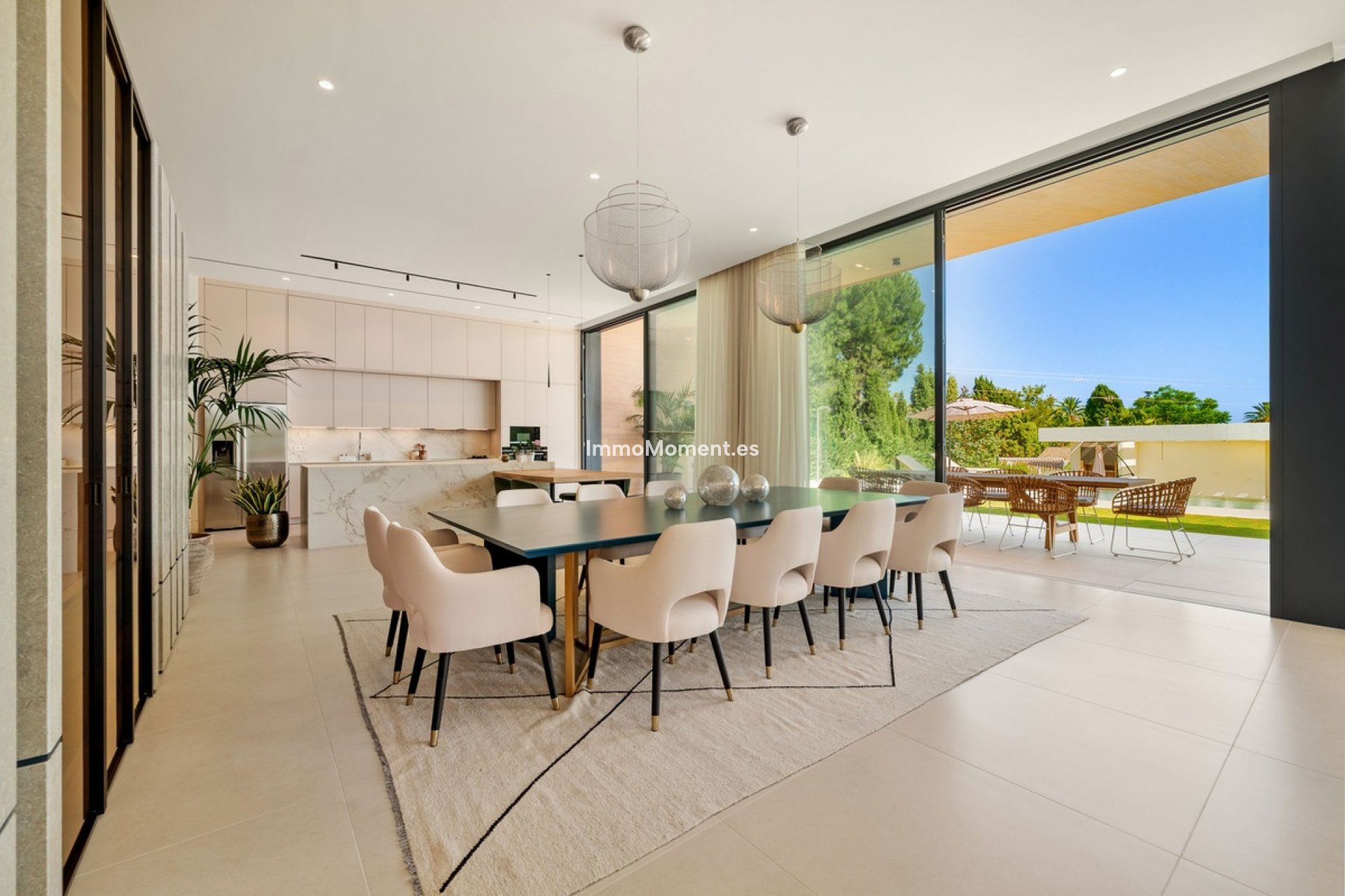Resale - Detached villa - Marbella - Guadalmina Alta