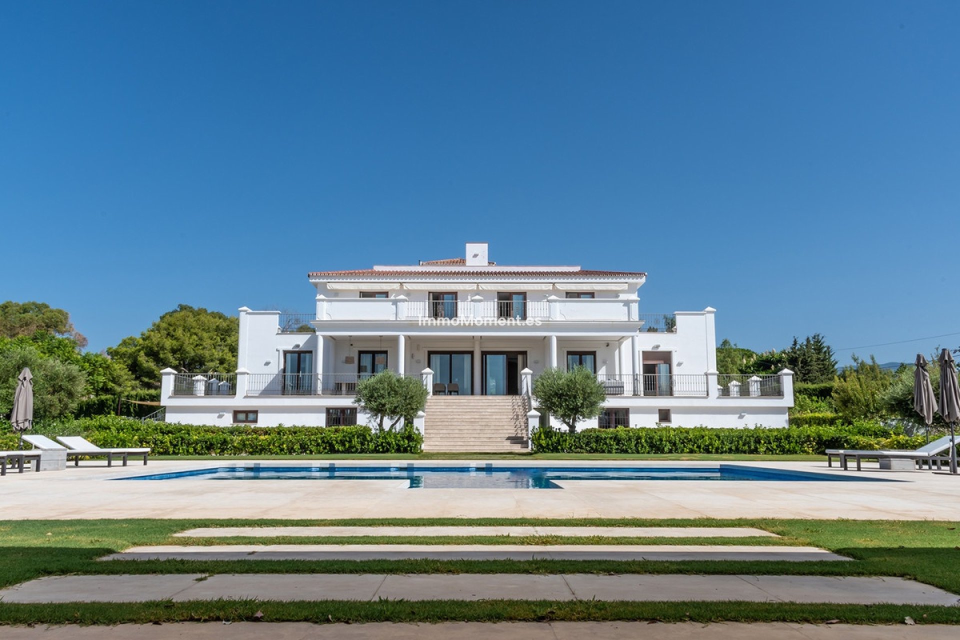 Resale - Detached villa - Marbella - Guadalmina Alta