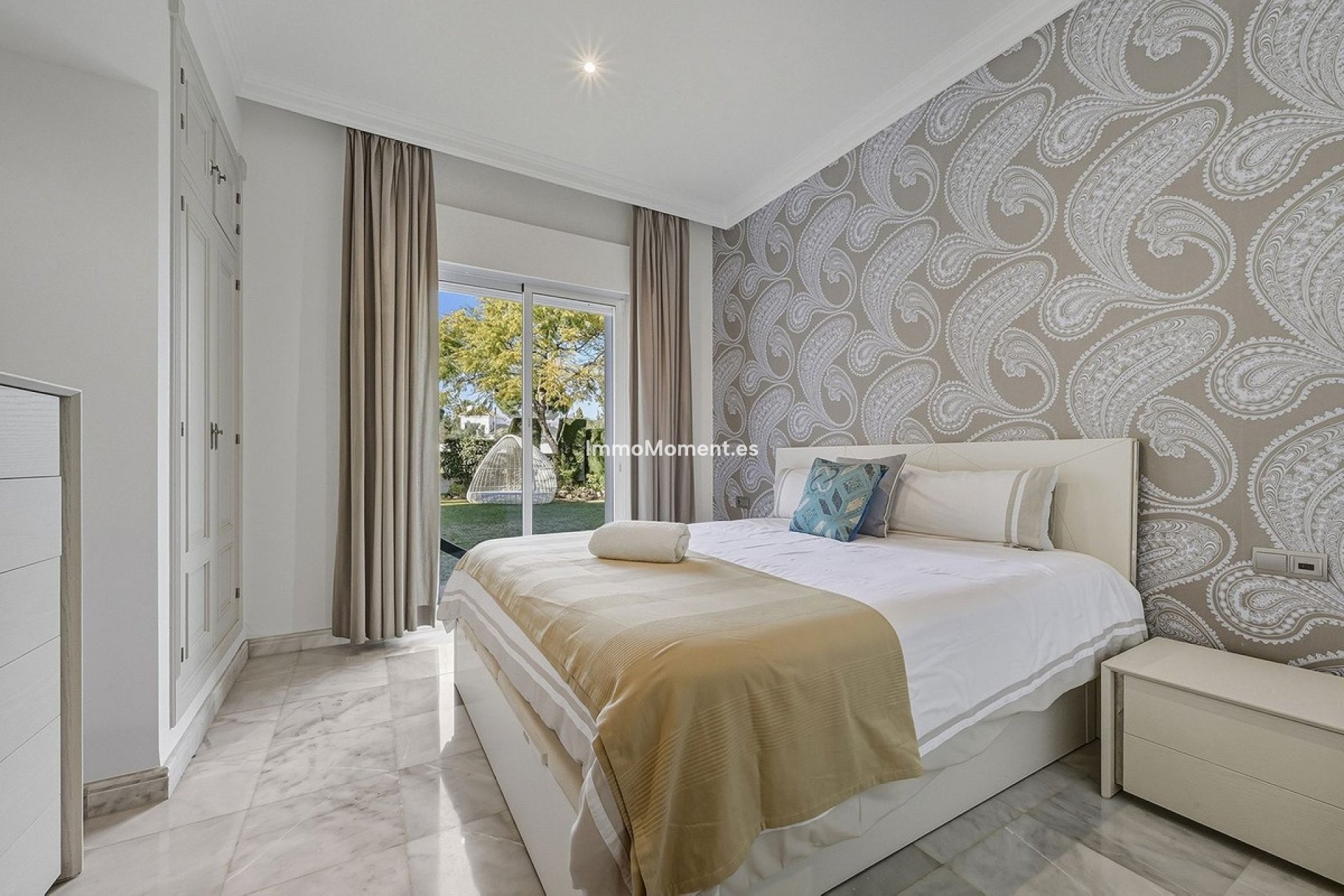 Resale - Detached villa - Marbella - Guadalmina Alta