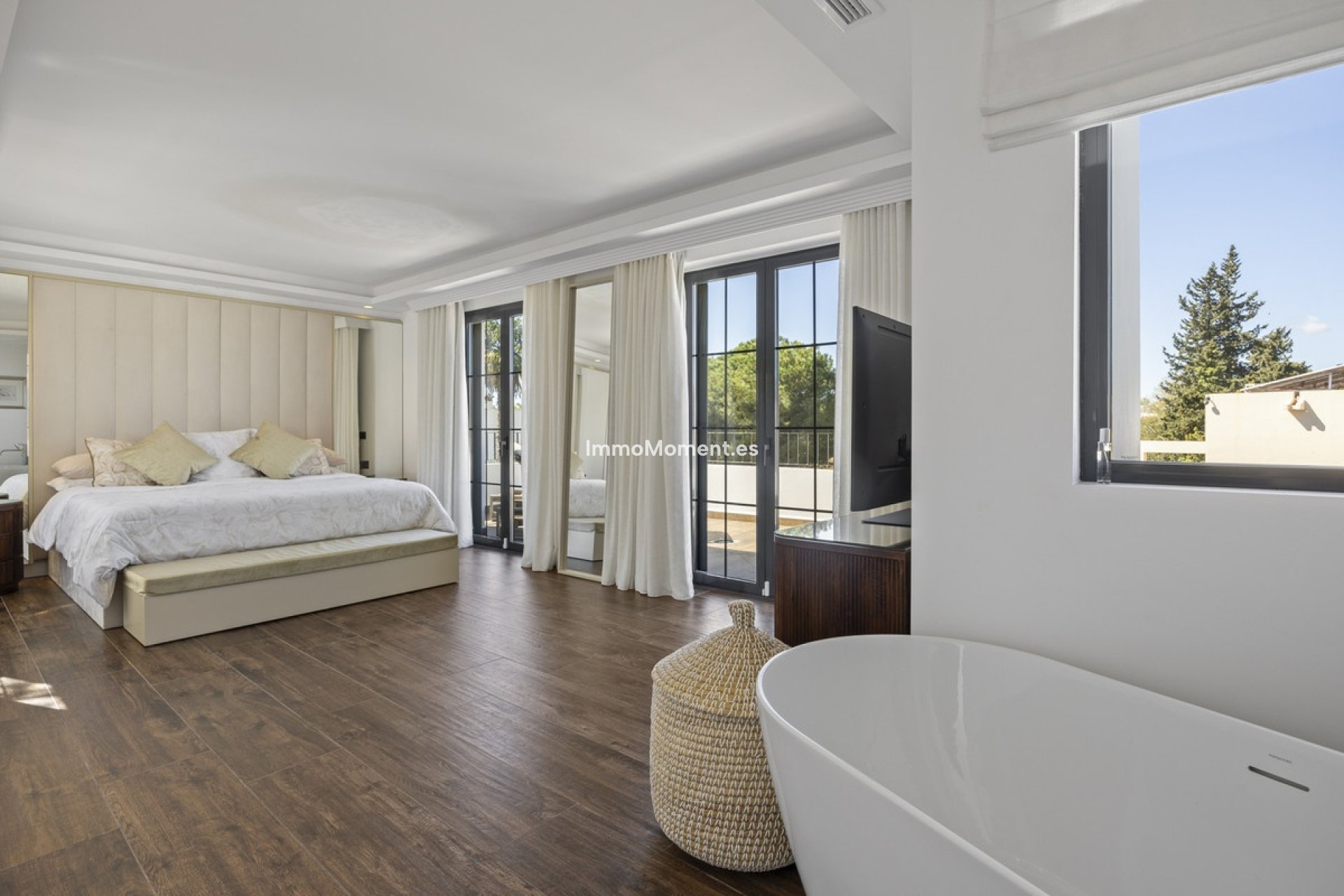 Resale - Detached villa - Marbella - Guadalmina Alta