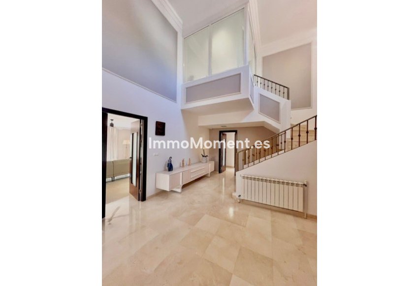 Resale - Detached villa - Marbella - Guadalmina Alta