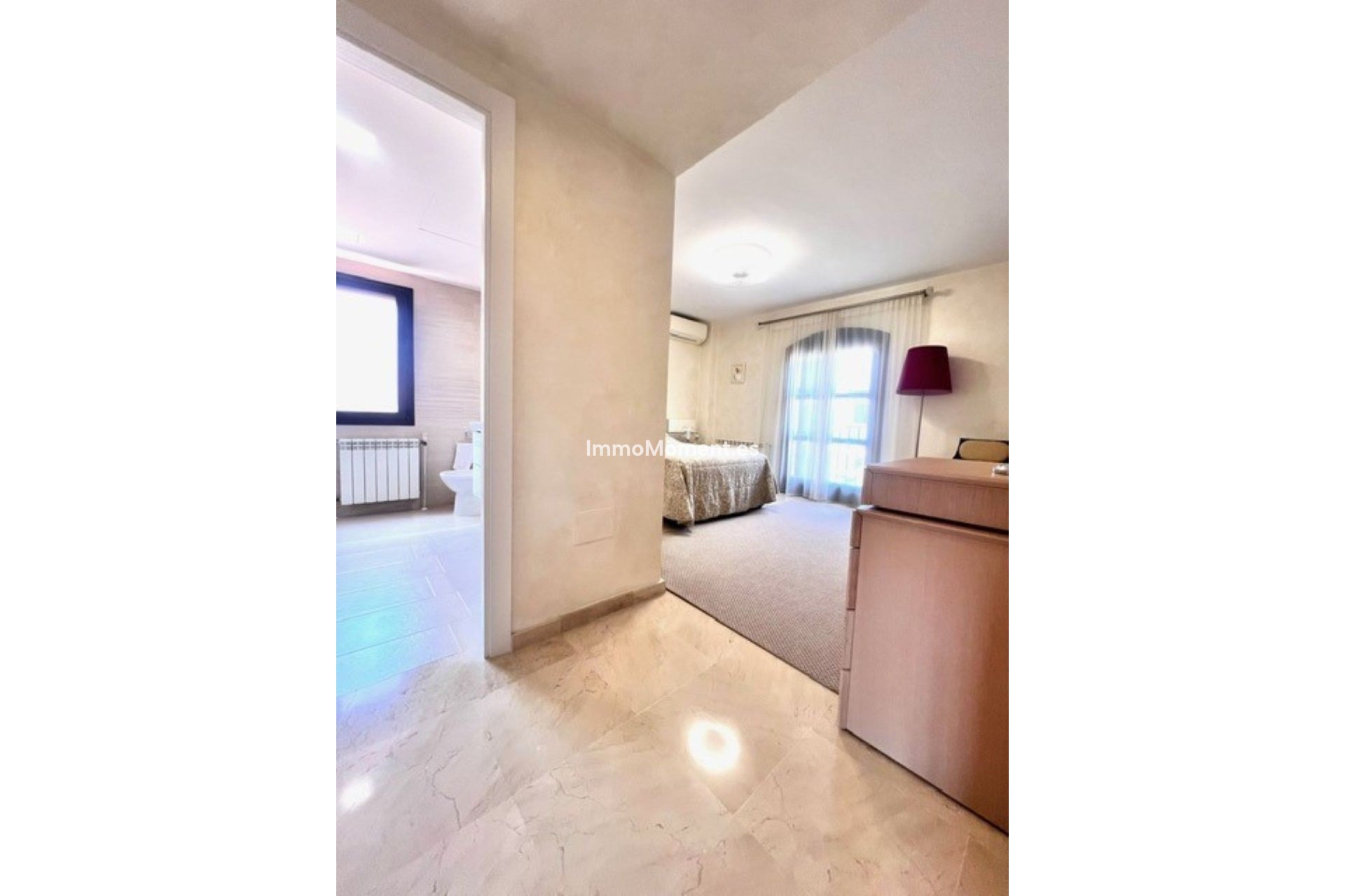 Resale - Detached villa - Marbella - Guadalmina Alta