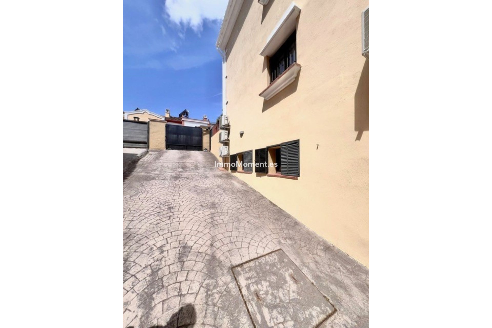 Resale - Detached villa - Marbella - Guadalmina Alta