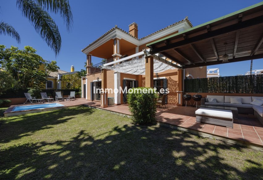 Resale - Detached villa - Marbella - Guadalmina Alta