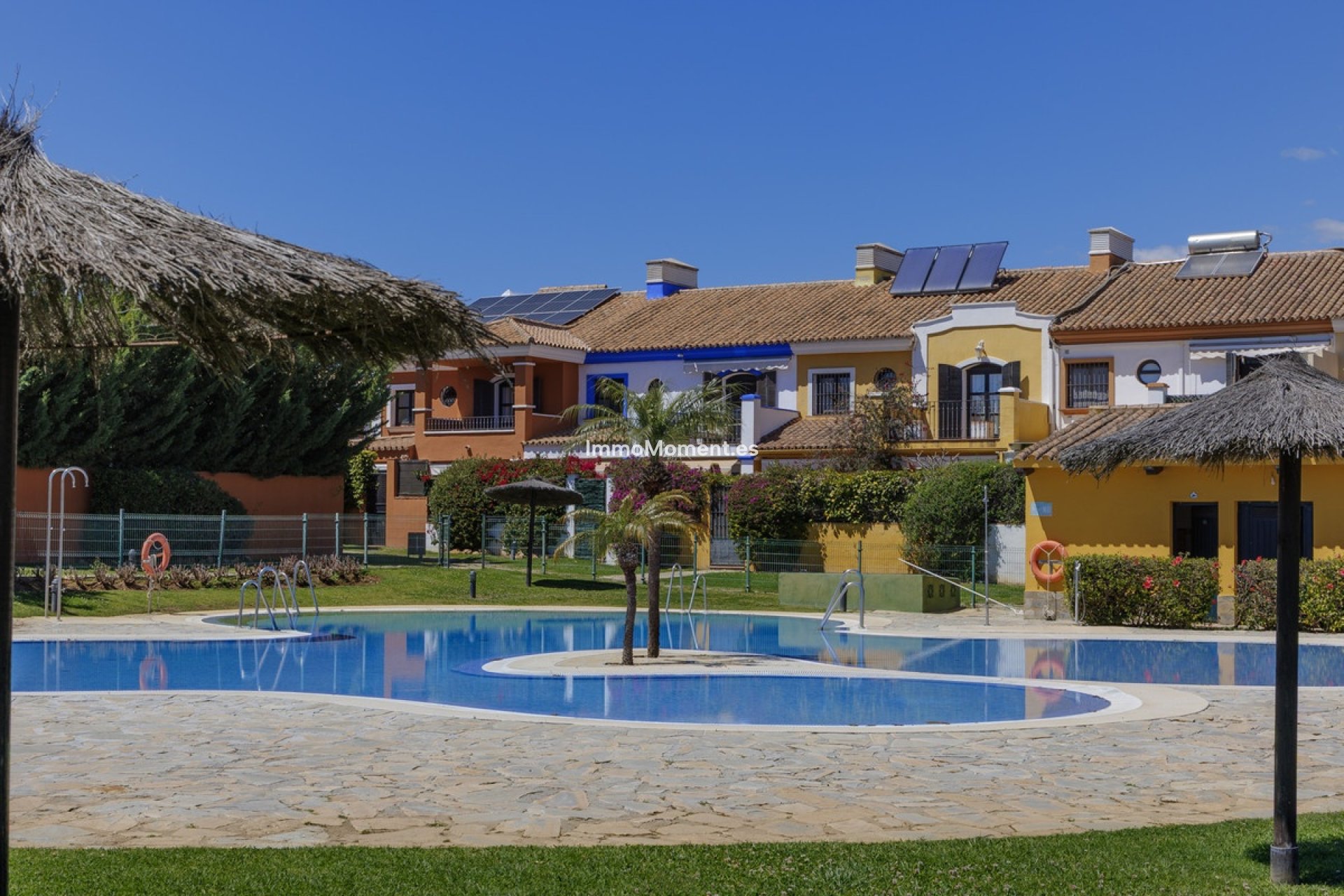 Resale - Detached villa - Marbella - Guadalmina Alta