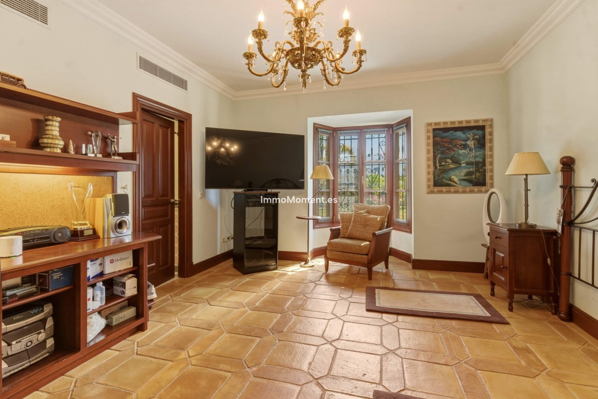 Resale - Detached villa - Marbella - Guadalmina Alta