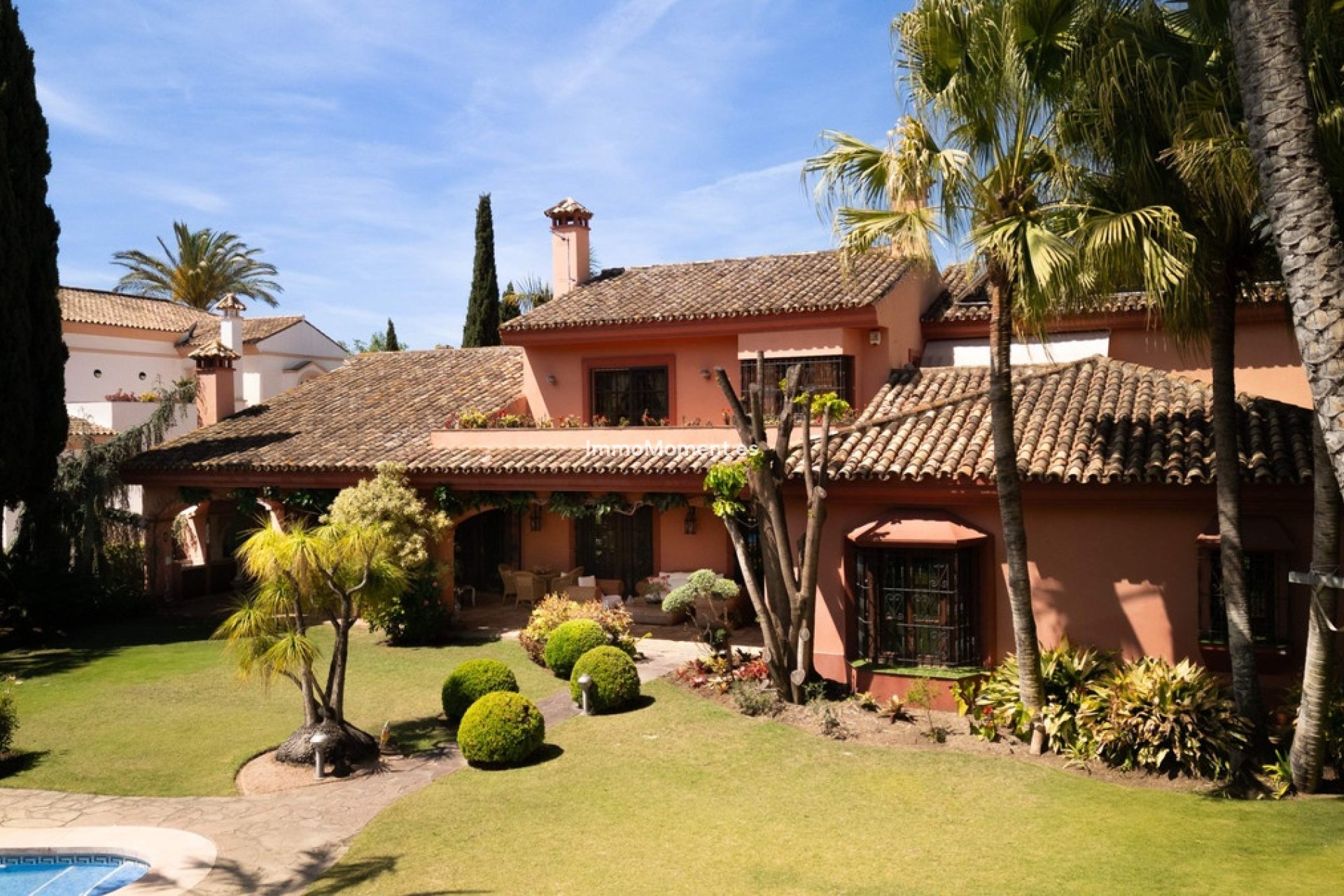 Resale - Detached villa - Marbella - Guadalmina Alta