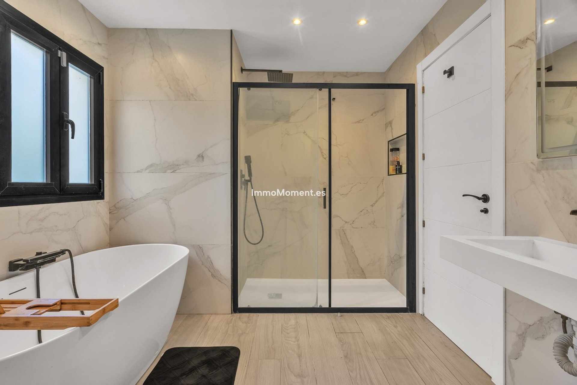 Resale - Detached villa - Marbella - Guadalmina Alta