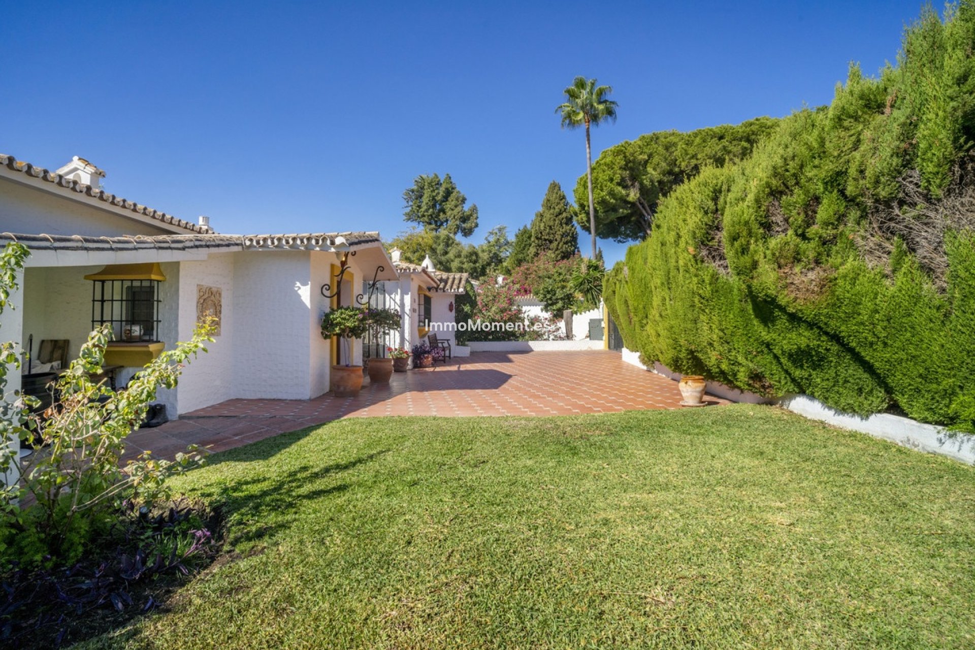 Resale - Detached villa - Marbella - Guadalmina Alta