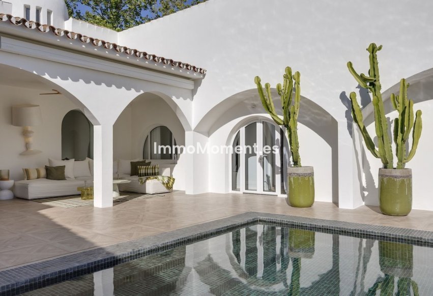 Resale - Detached villa - Marbella - Guadalmina Alta