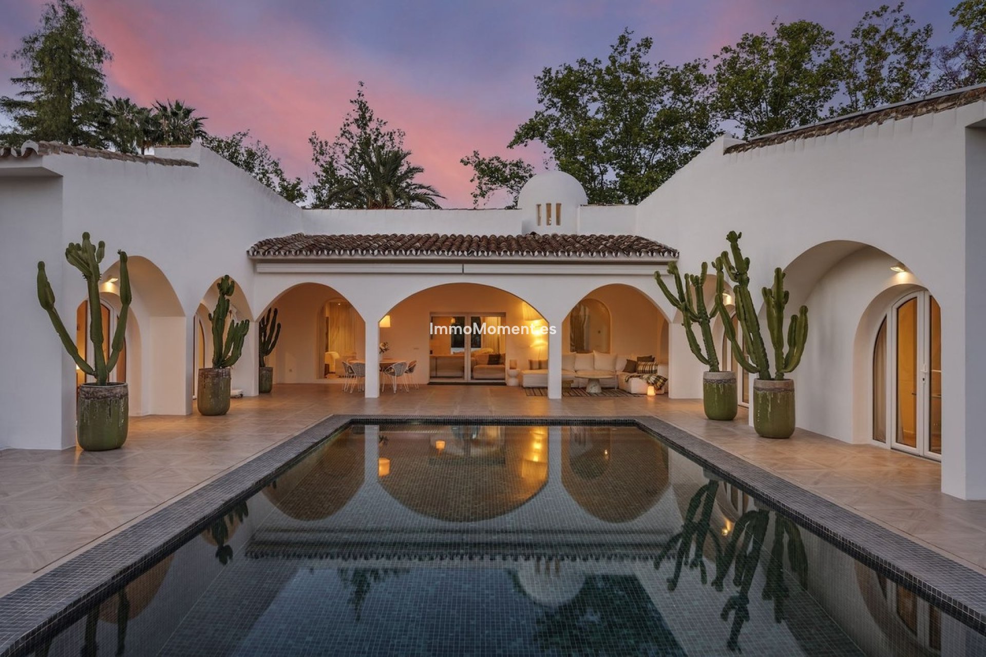 Resale - Detached villa - Marbella - Guadalmina Alta