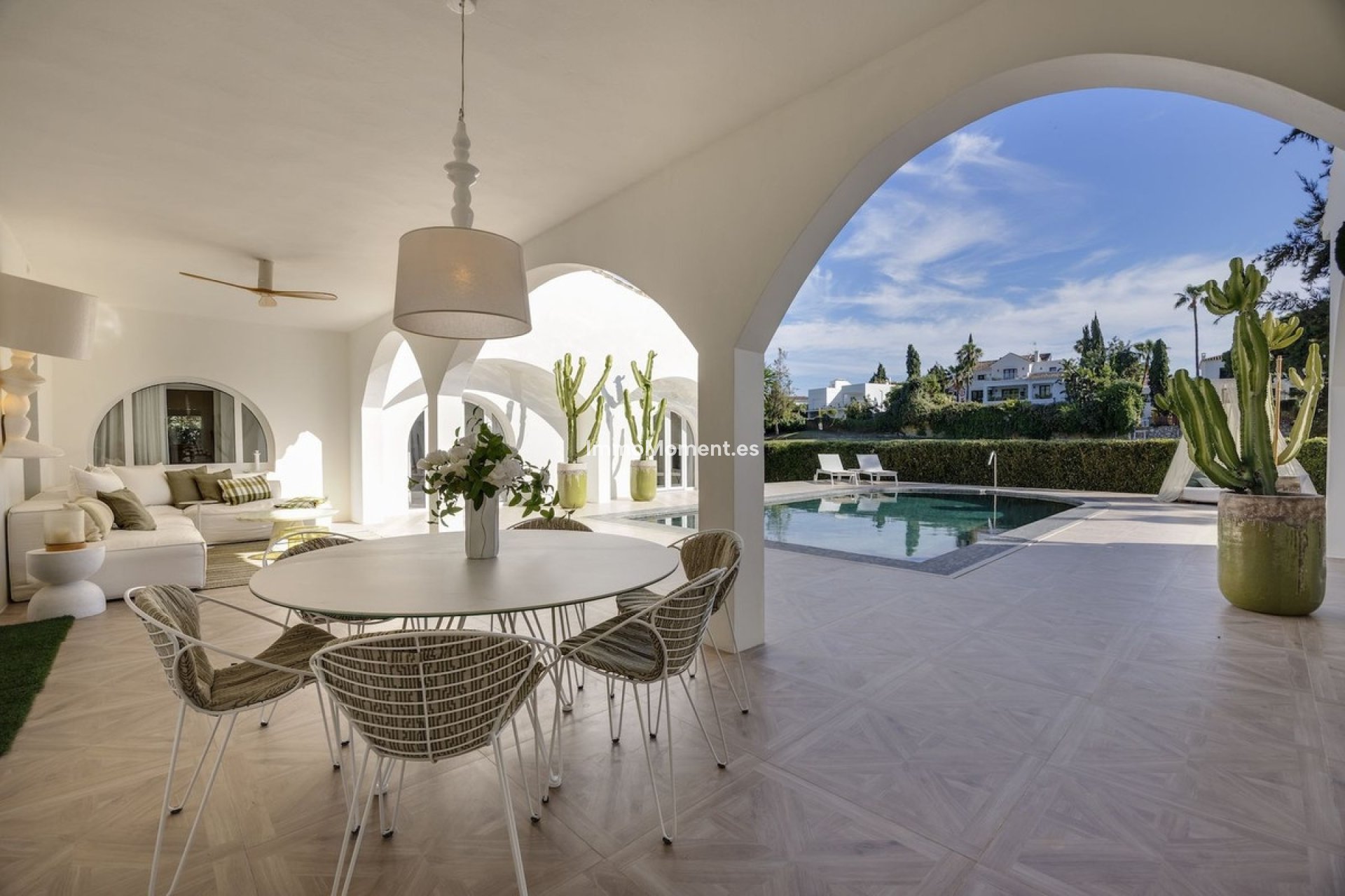 Resale - Detached villa - Marbella - Guadalmina Alta