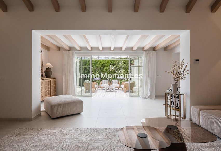 Resale - Detached villa - Marbella - Guadalmina Alta