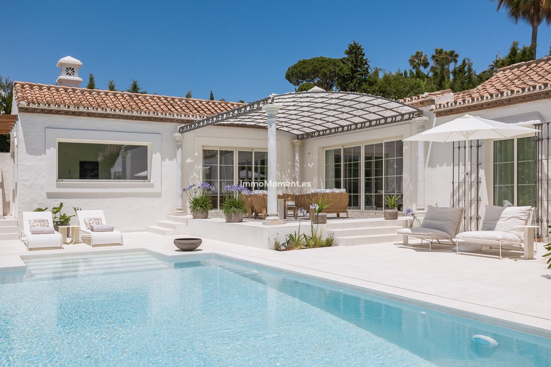 Resale - Detached villa - Marbella - Guadalmina Alta