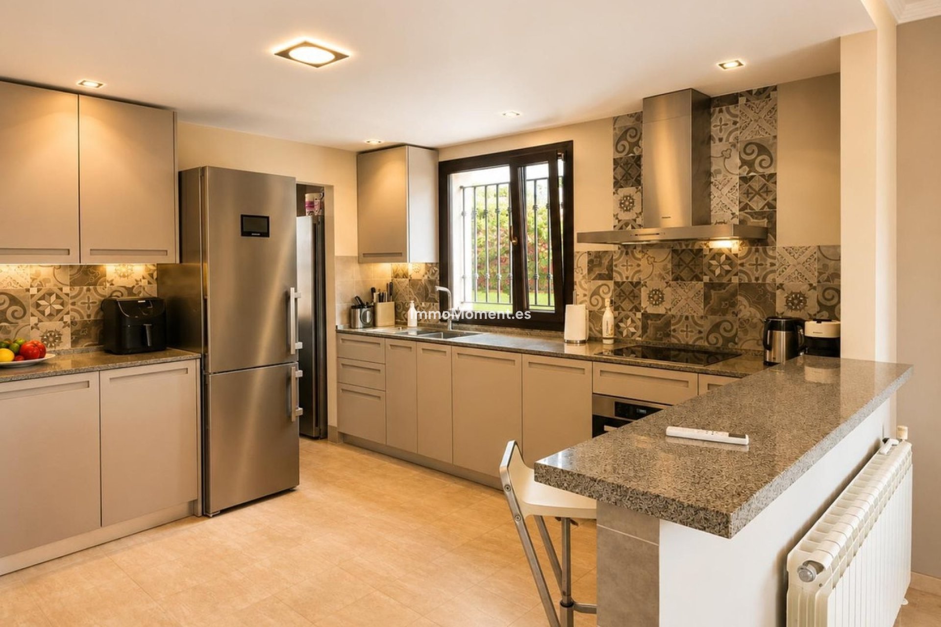 Resale - Detached villa - Marbella - Guadalmina Alta