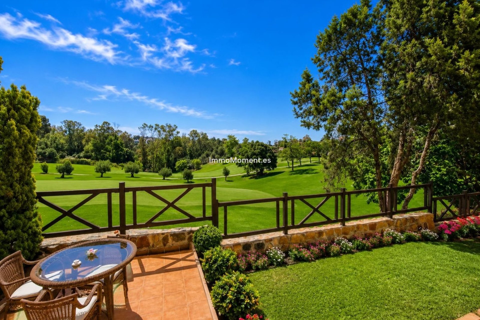 Resale - Detached villa - Marbella - Guadalmina Alta