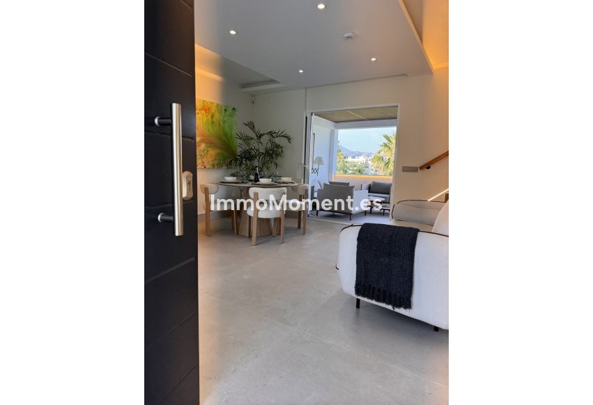 Resale - Detached villa - Marbella - Guadalmina Alta