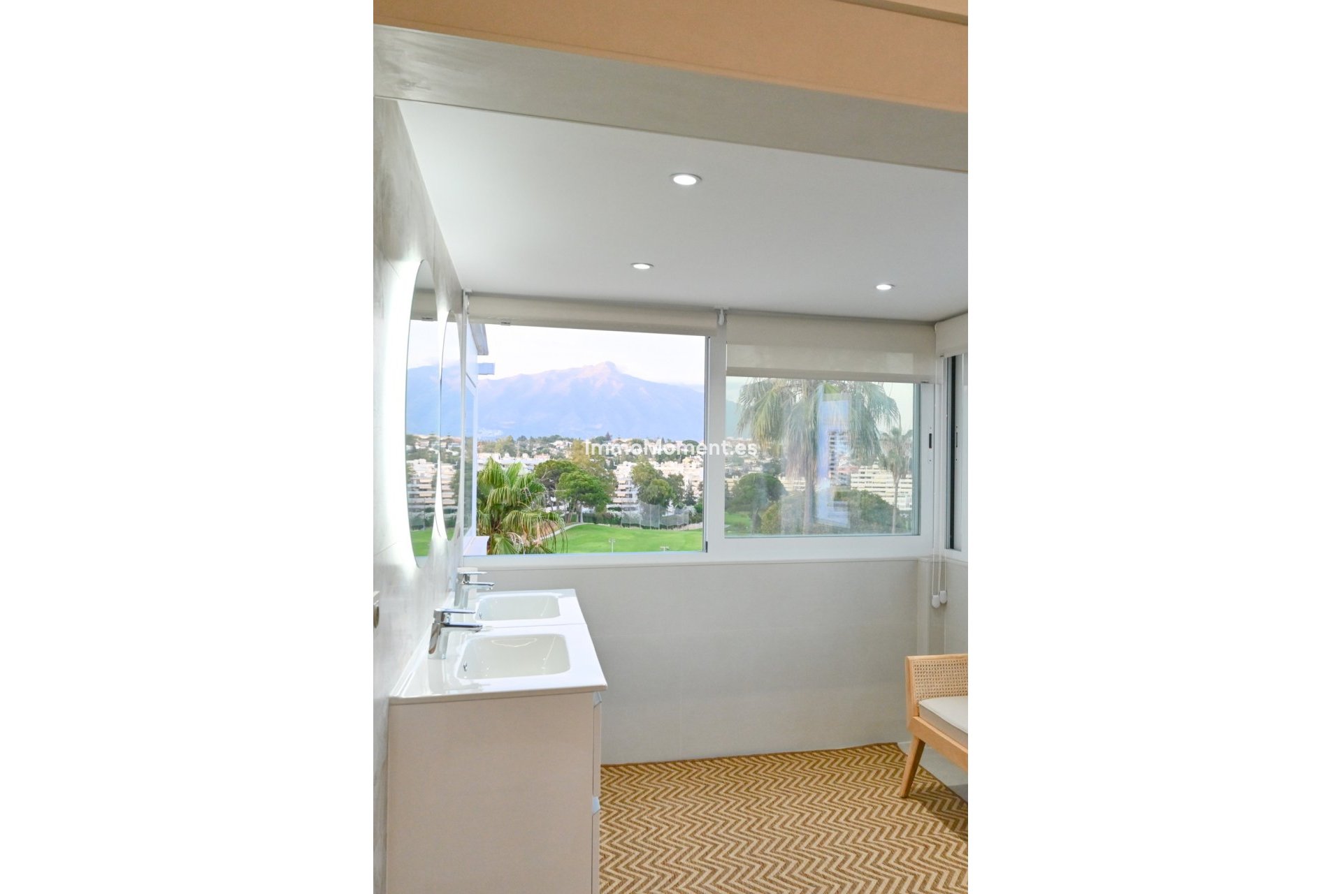 Resale - Detached villa - Marbella - Guadalmina Alta