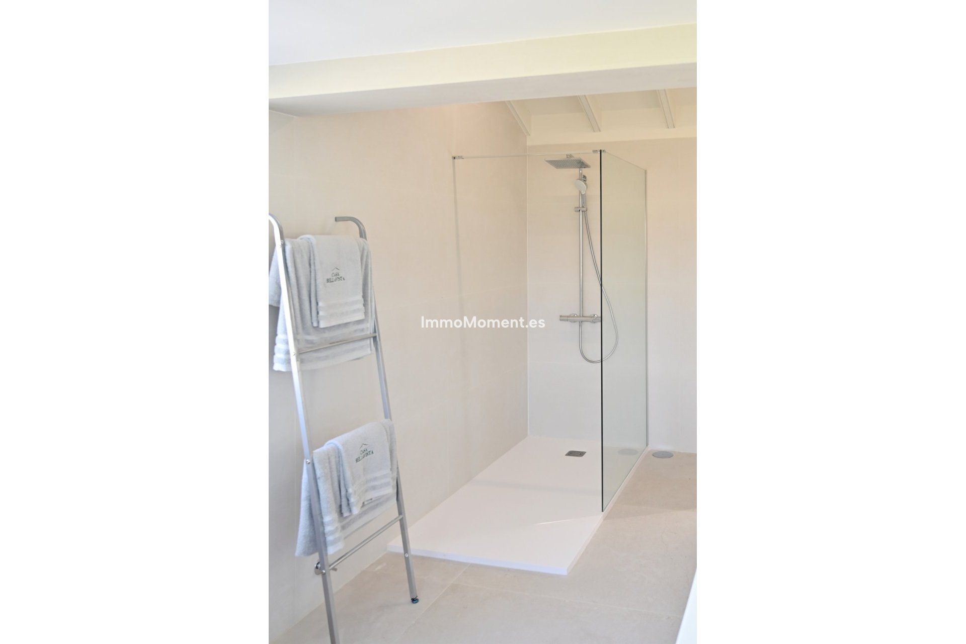 Resale - Detached villa - Marbella - Guadalmina Alta