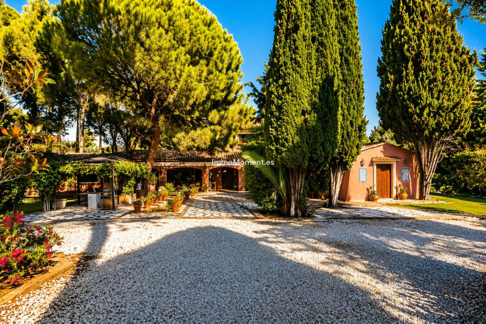 Resale - Detached villa - Marbella - Guadalmina Baja