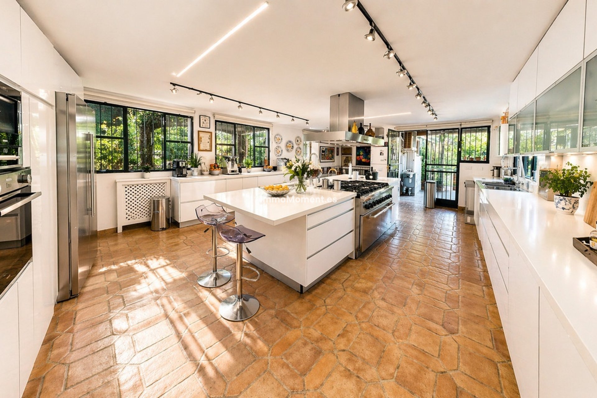 Resale - Detached villa - Marbella - Guadalmina Baja