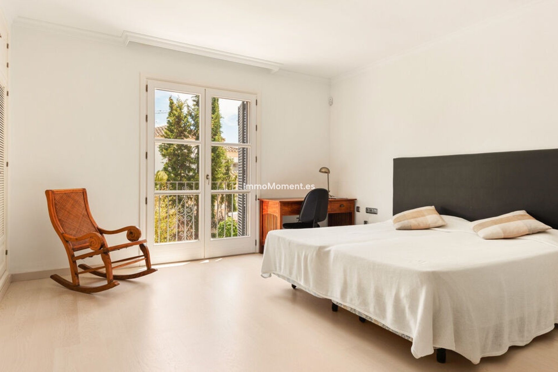 Resale - Detached villa - Marbella - Guadalmina Baja