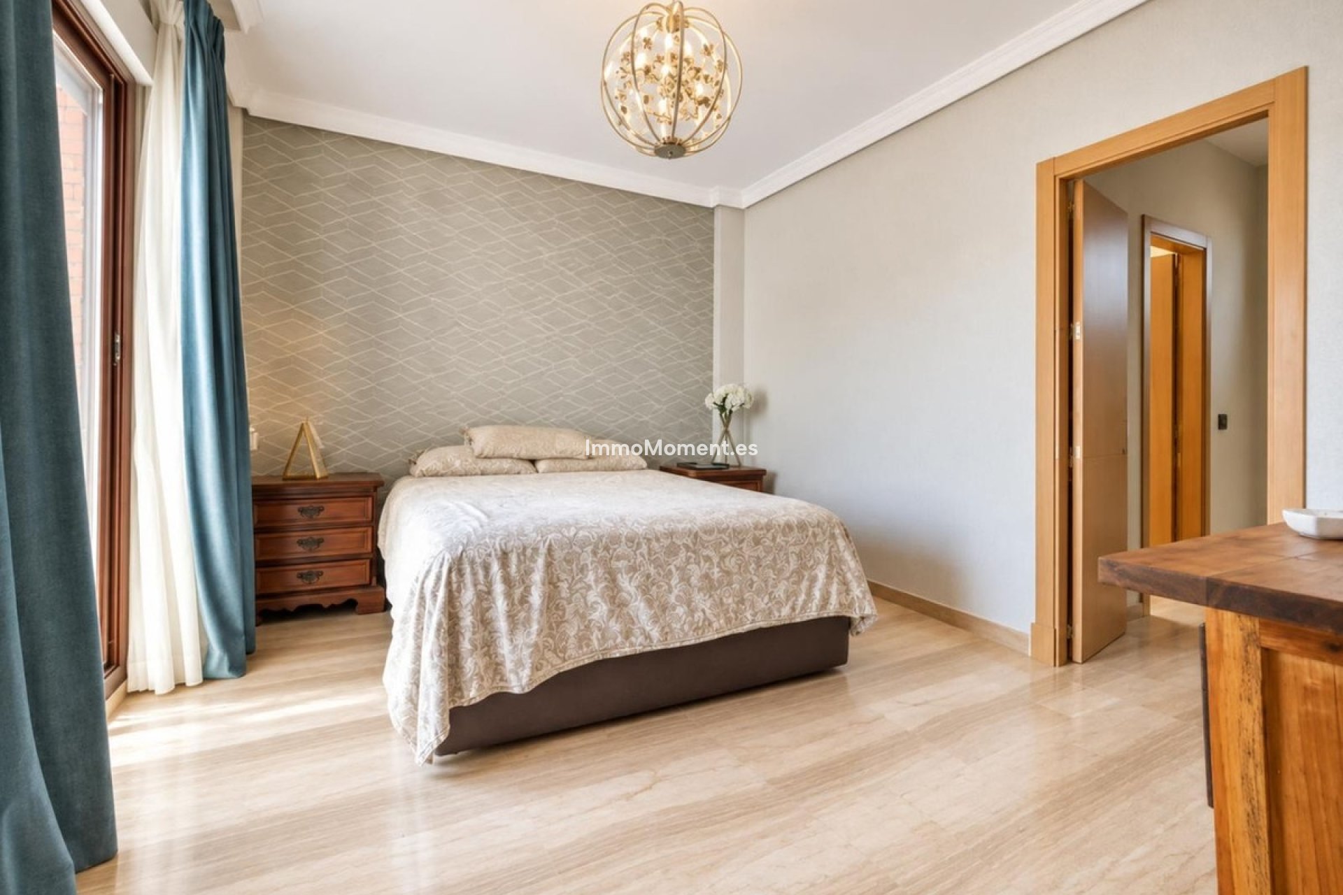 Resale - Detached villa - Marbella - Guadalmina Baja