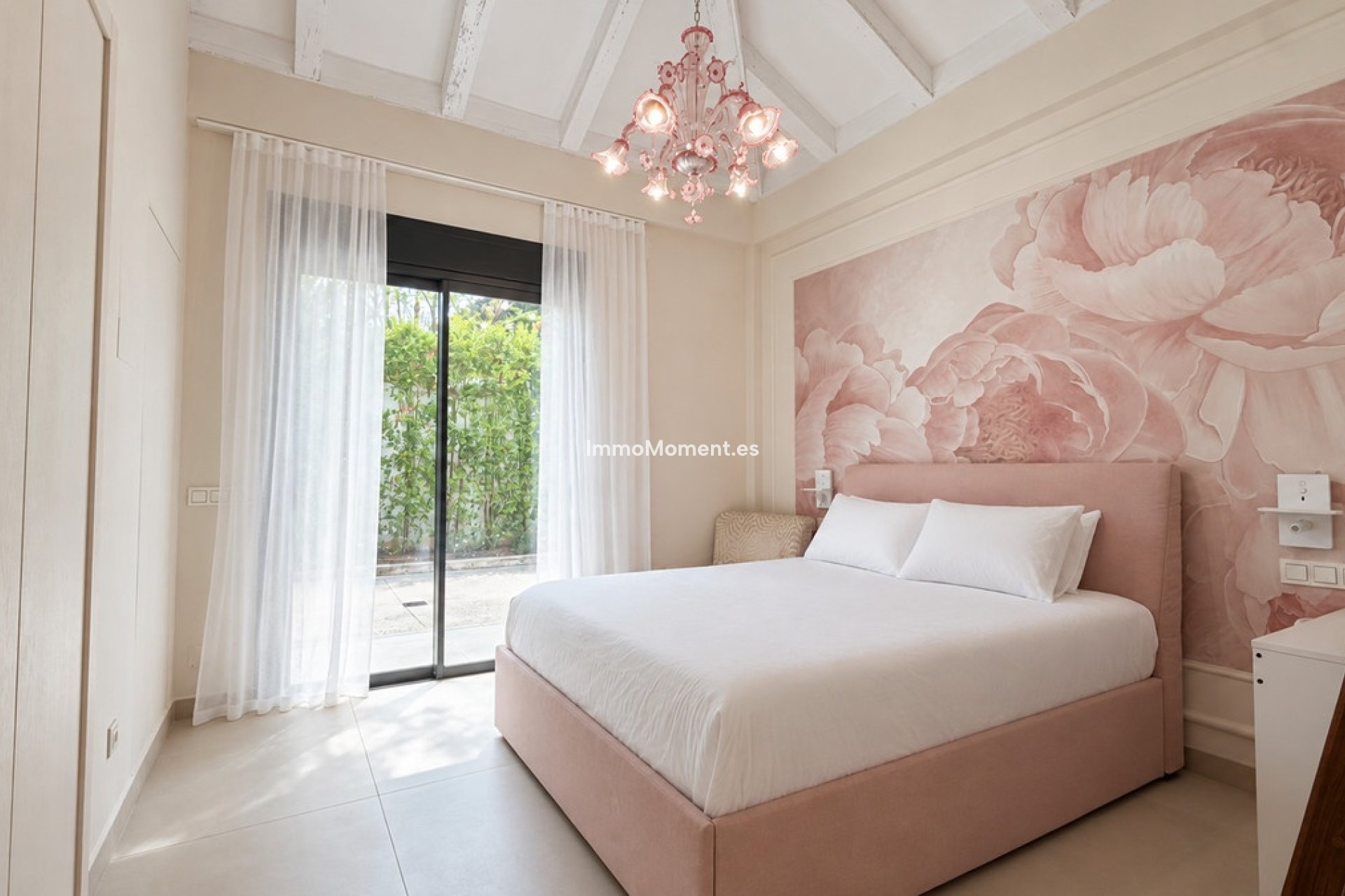 Resale - Detached villa - Marbella - Guadalmina Baja