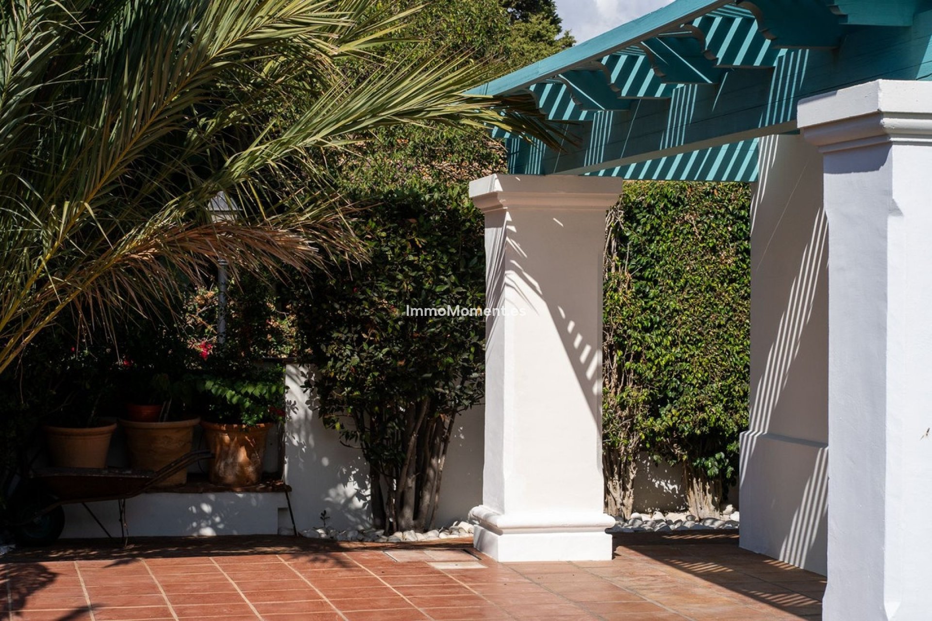 Resale - Detached villa - Marbella - Guadalmina Baja