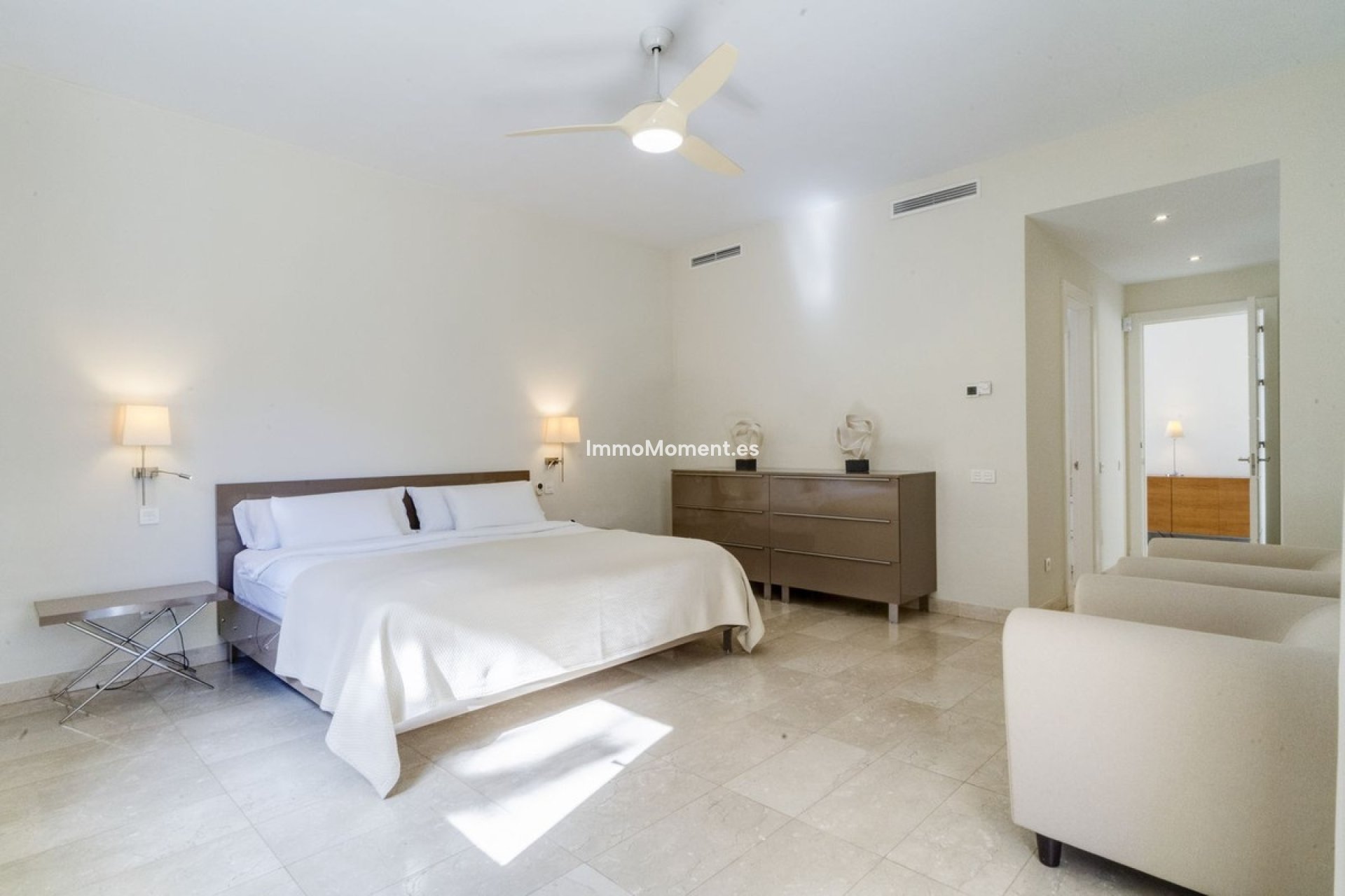 Resale - Detached villa - Marbella - Guadalmina Baja