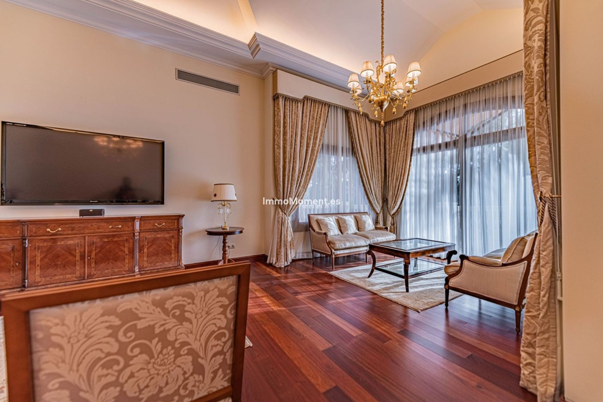 Resale - Detached villa - Marbella - Guadalmina Baja
