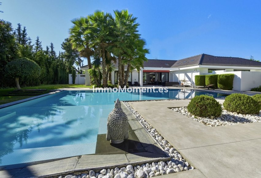 Resale - Detached villa - Marbella - Guadalmina Baja