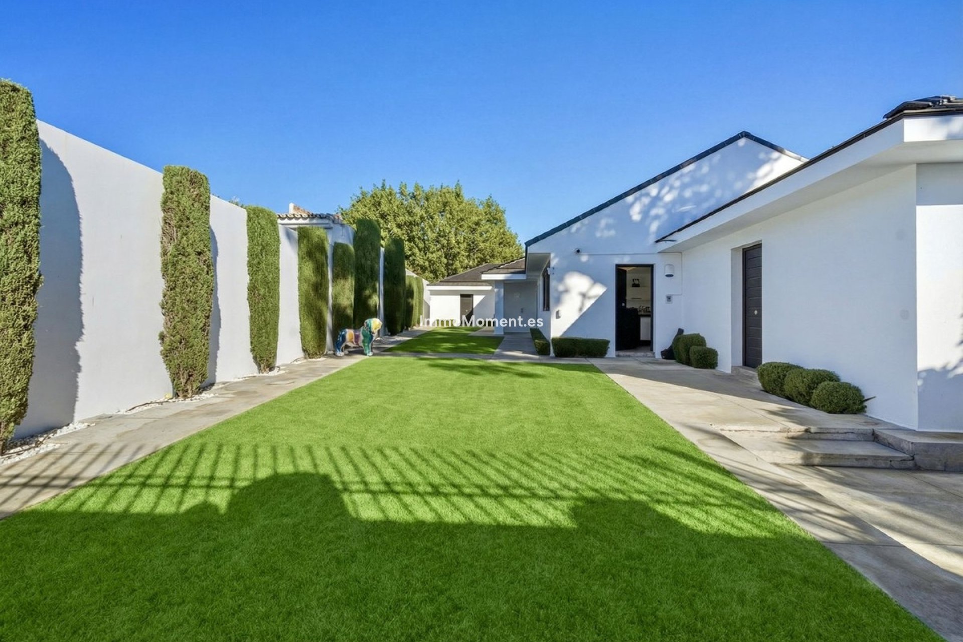Resale - Detached villa - Marbella - Guadalmina Baja