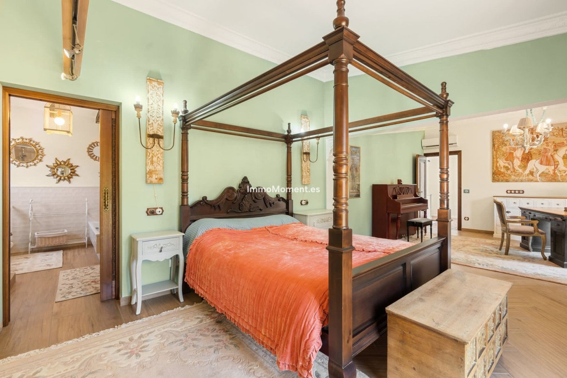 Resale - Detached villa - Marbella - Guadalmina Baja