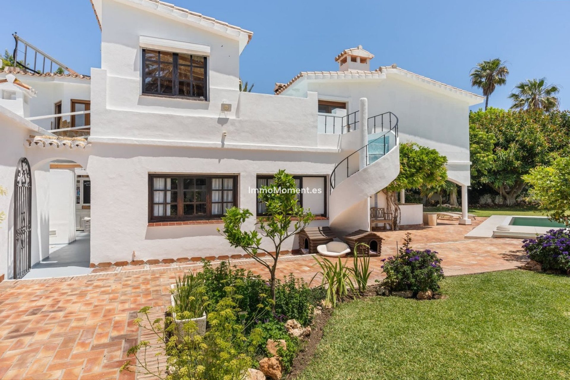 Resale - Detached villa - Marbella - Guadalmina Baja