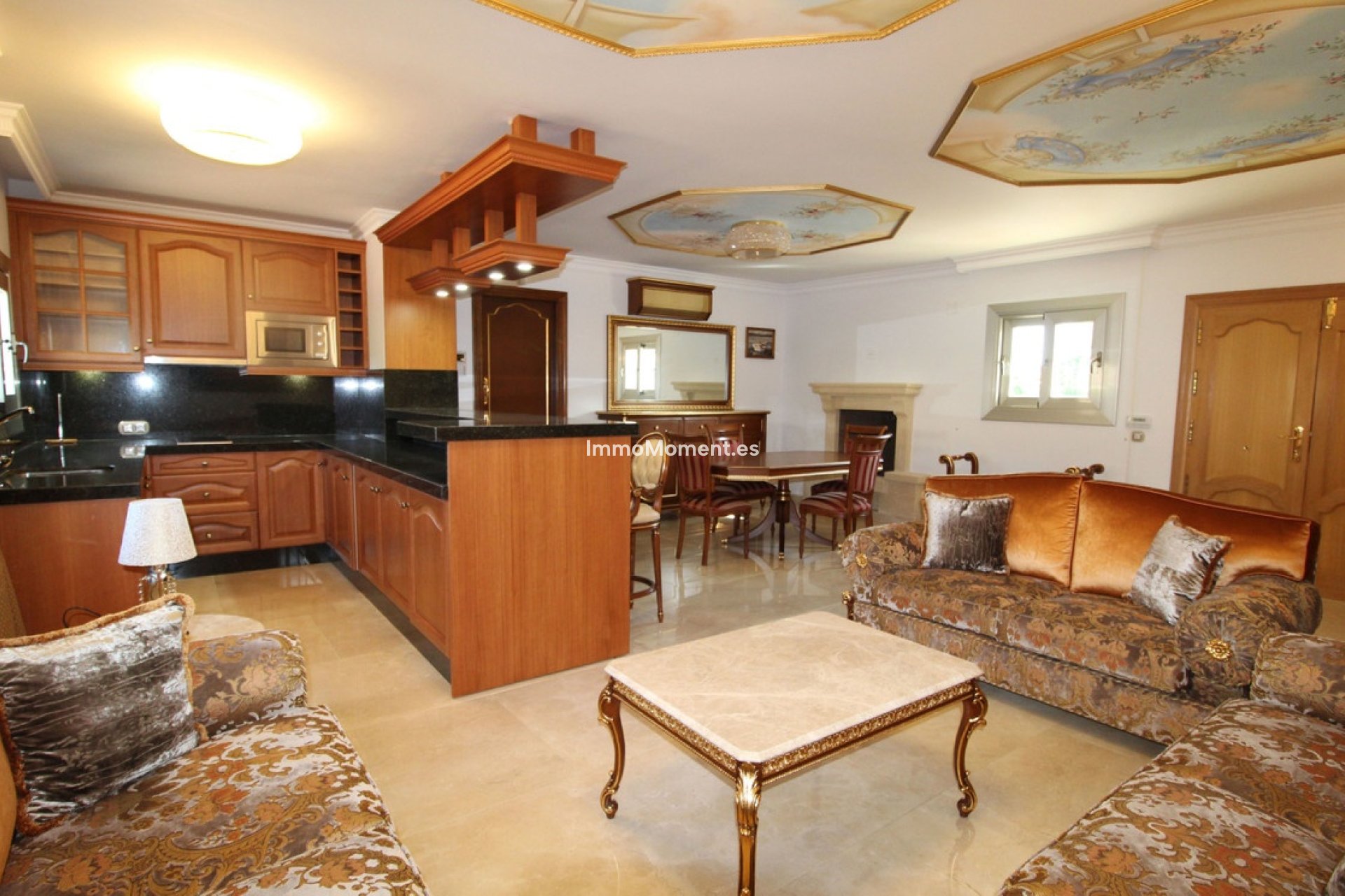 Resale - Detached villa - Marbella - Guadalmina Baja