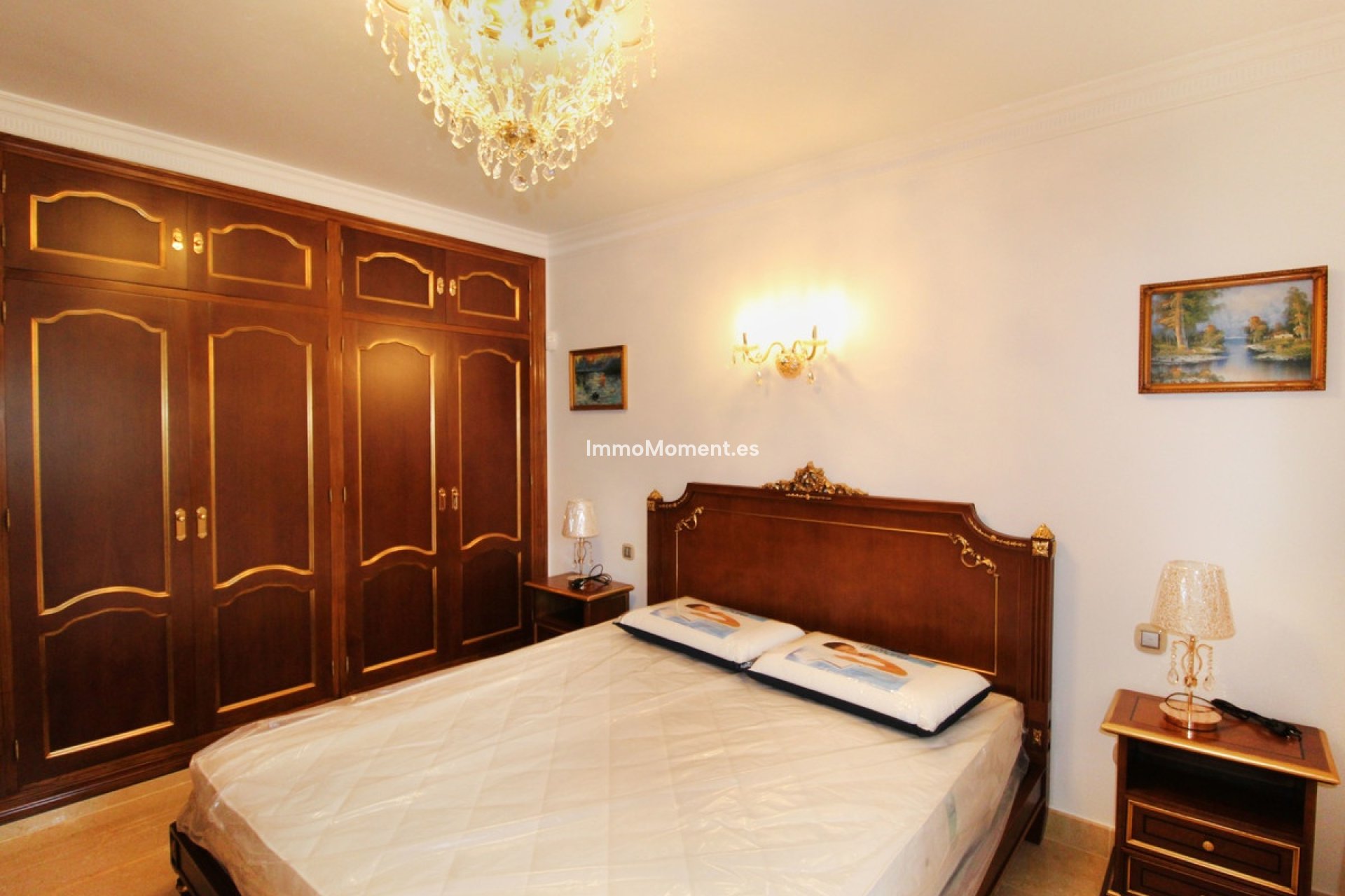 Resale - Detached villa - Marbella - Guadalmina Baja