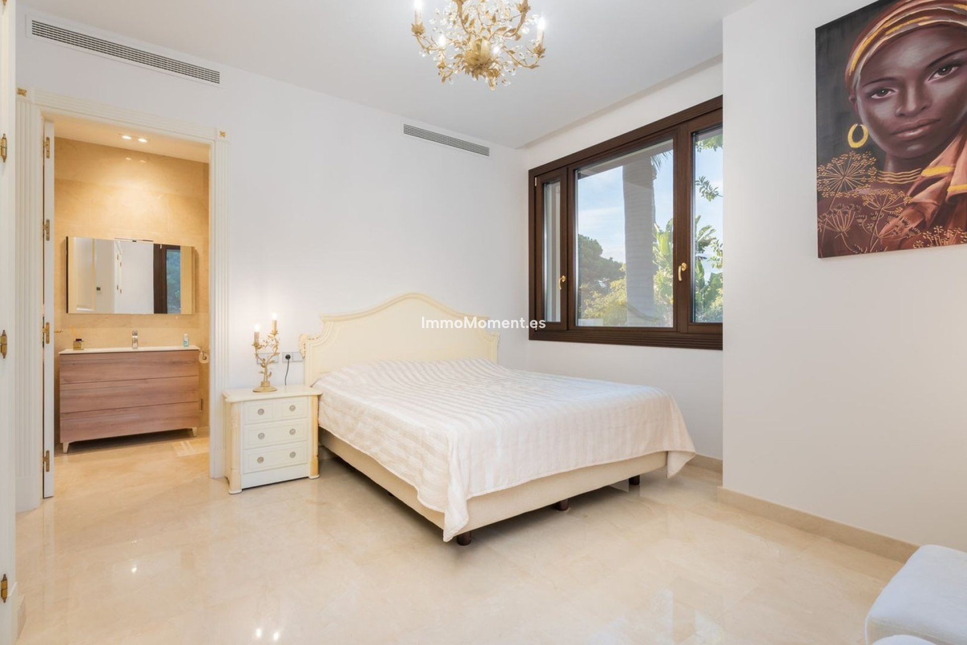 Resale - Detached villa - Marbella - Guadalmina Baja