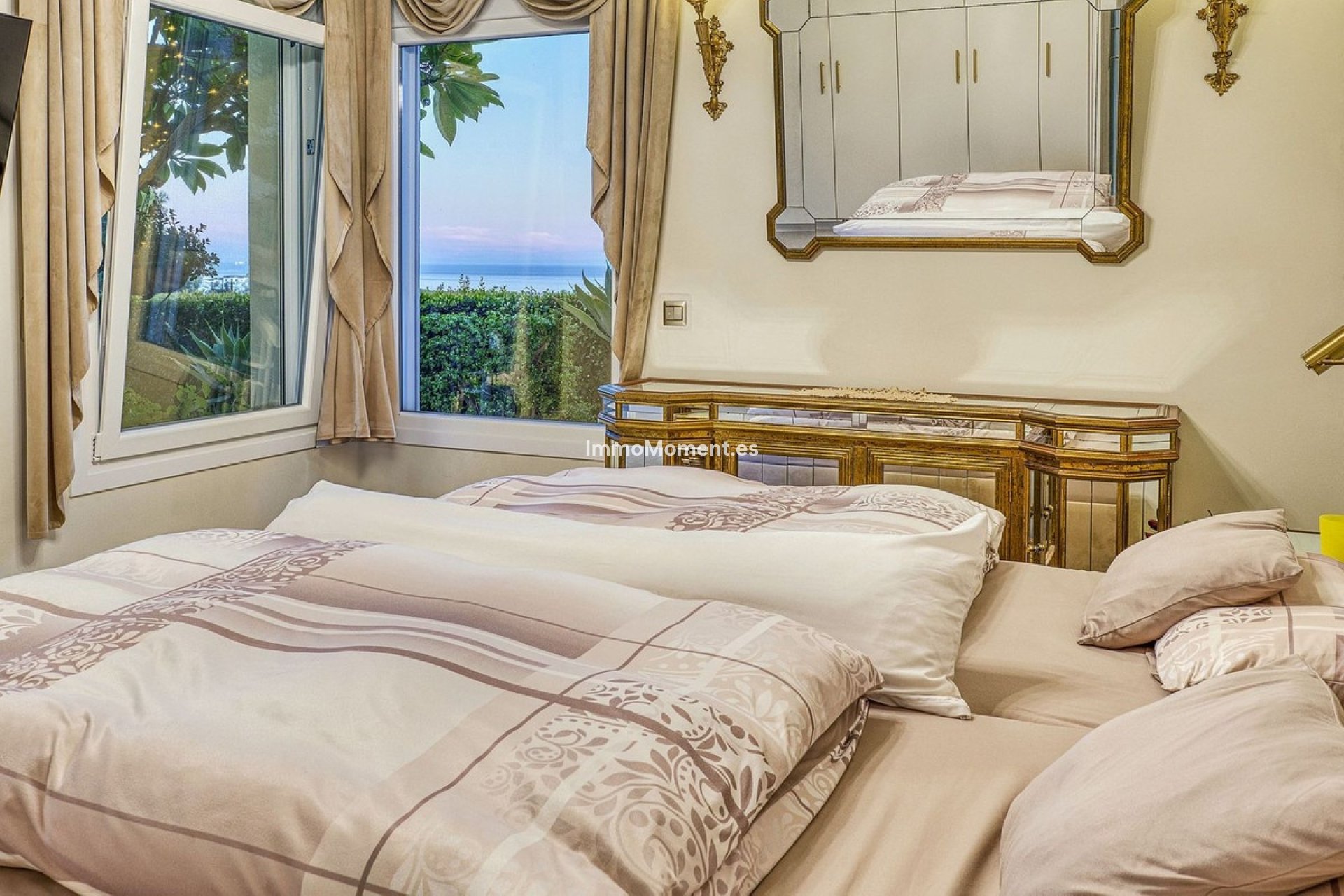 Resale - Detached villa - Marbella - Hacienda Las Chapas