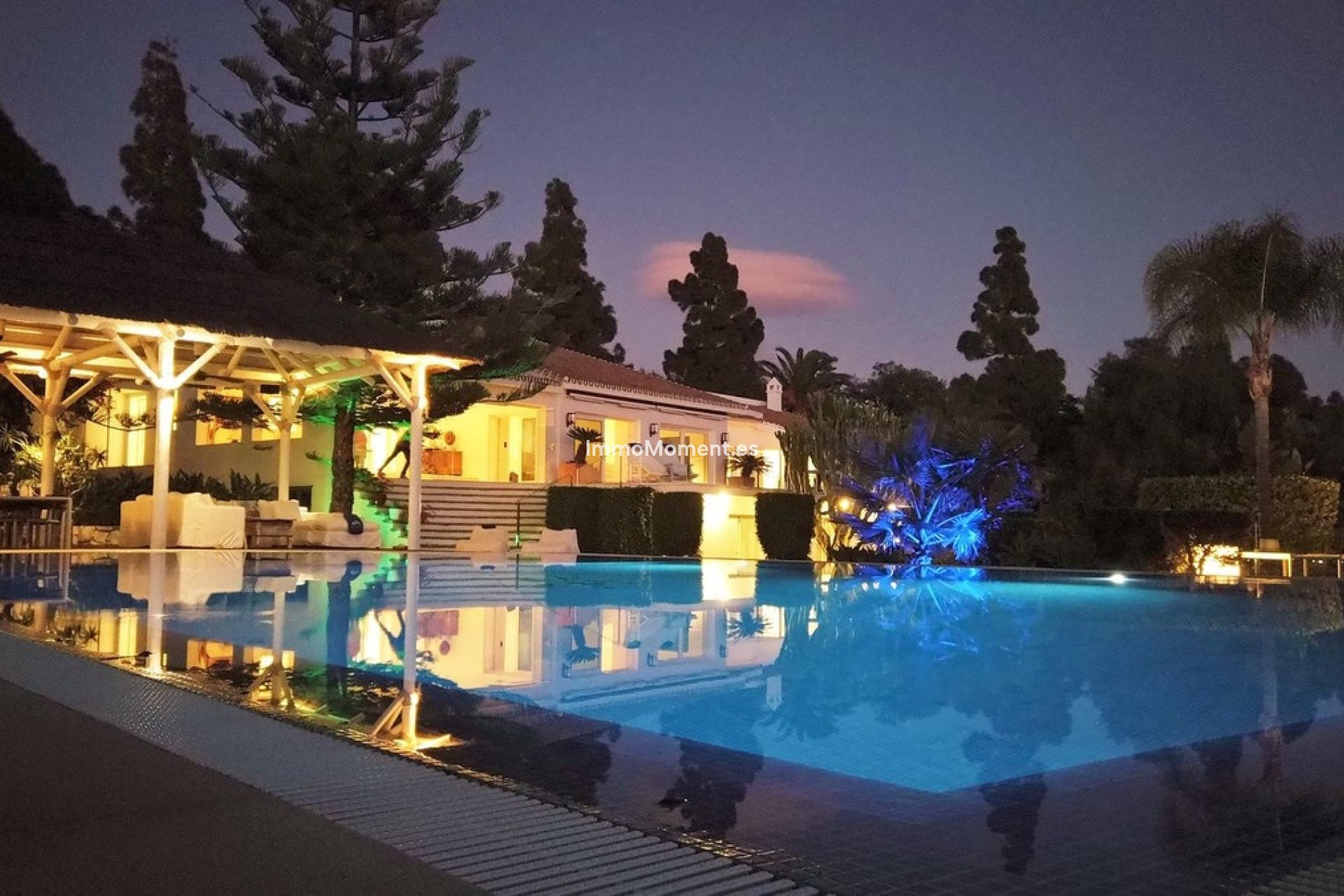 Resale - Detached villa - Marbella - Hacienda Las Chapas