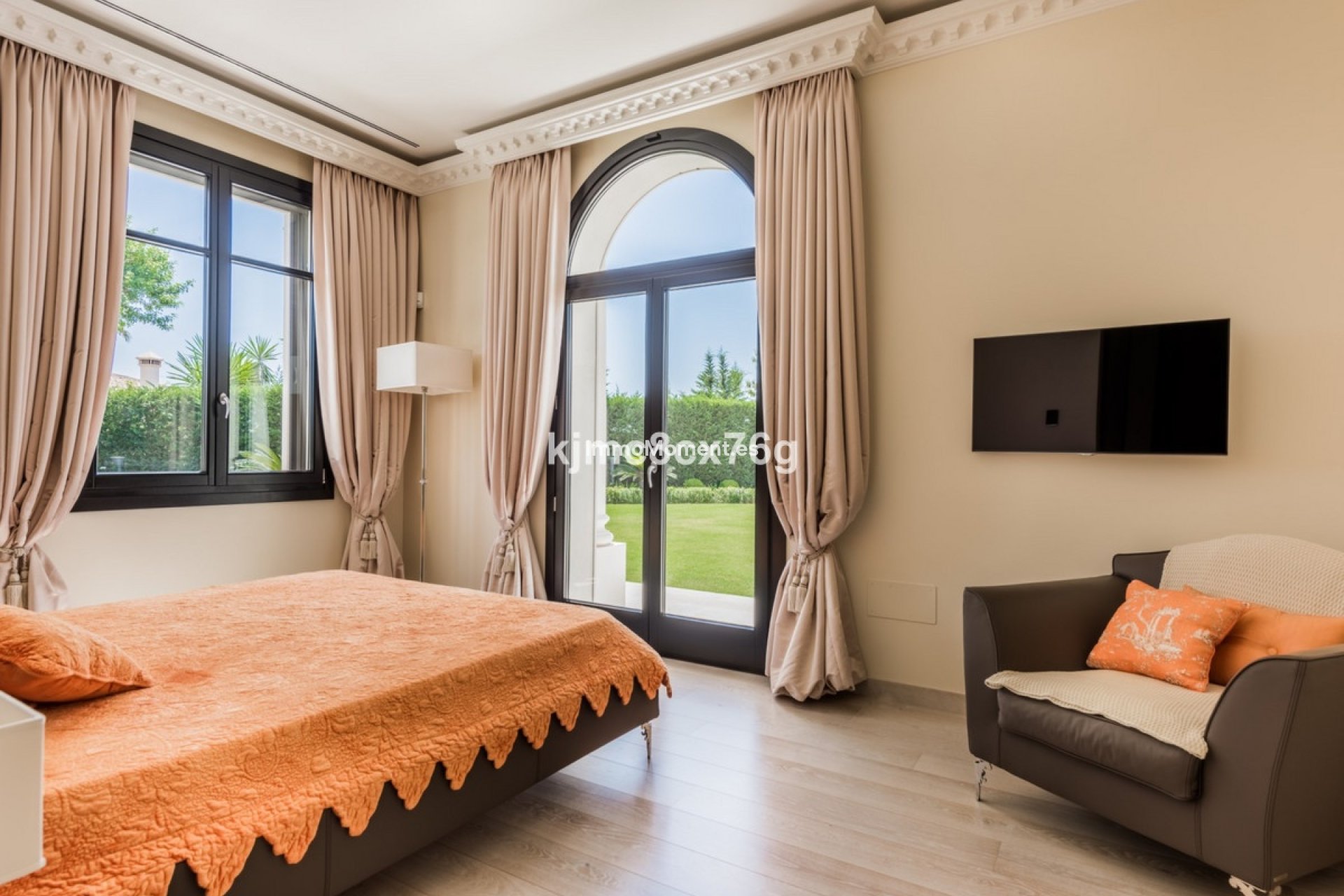 Resale - Detached villa - Marbella - Hacienda Las Chapas